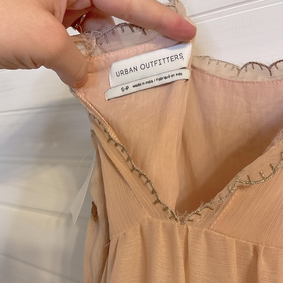 UO HANNA MAXI EMBROIDERED DRESS - Picture 6 of 12